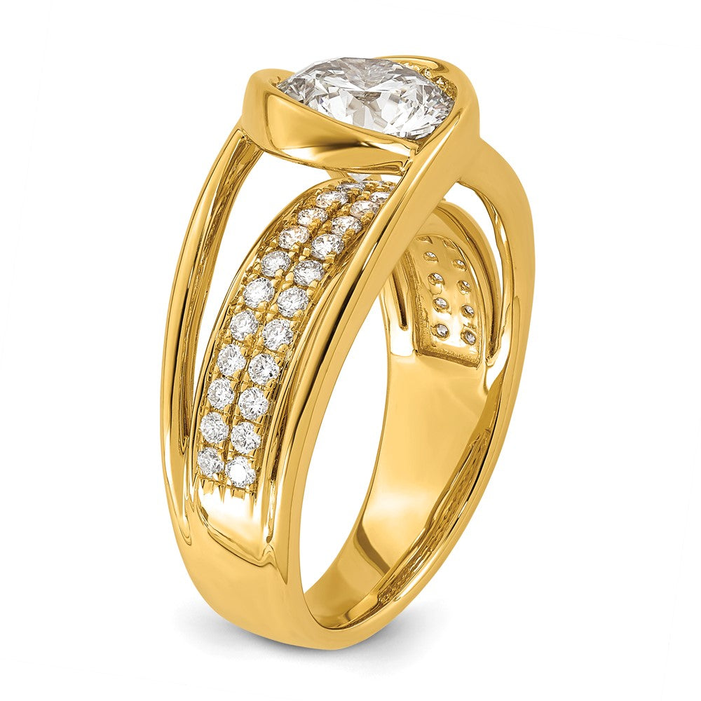 14ky Certified Round Center Lab Grown Diamond VS+ F+ Ring