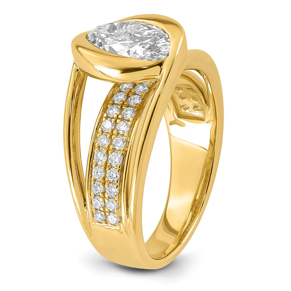 14ky Certified Oval Center Lab Grown Diamond VS+ F+ Ring