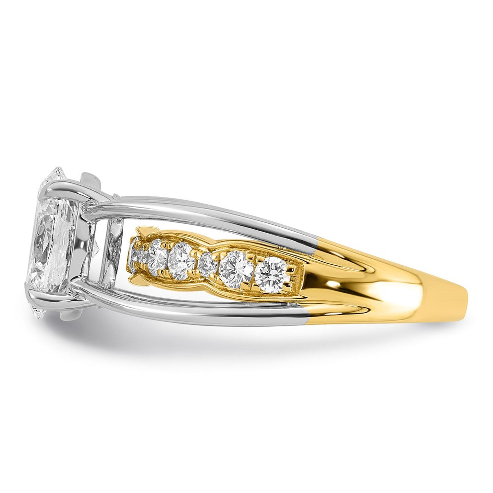 14ktt Certified Oval Center Lab Grown Diamond VS+ F+ Ring