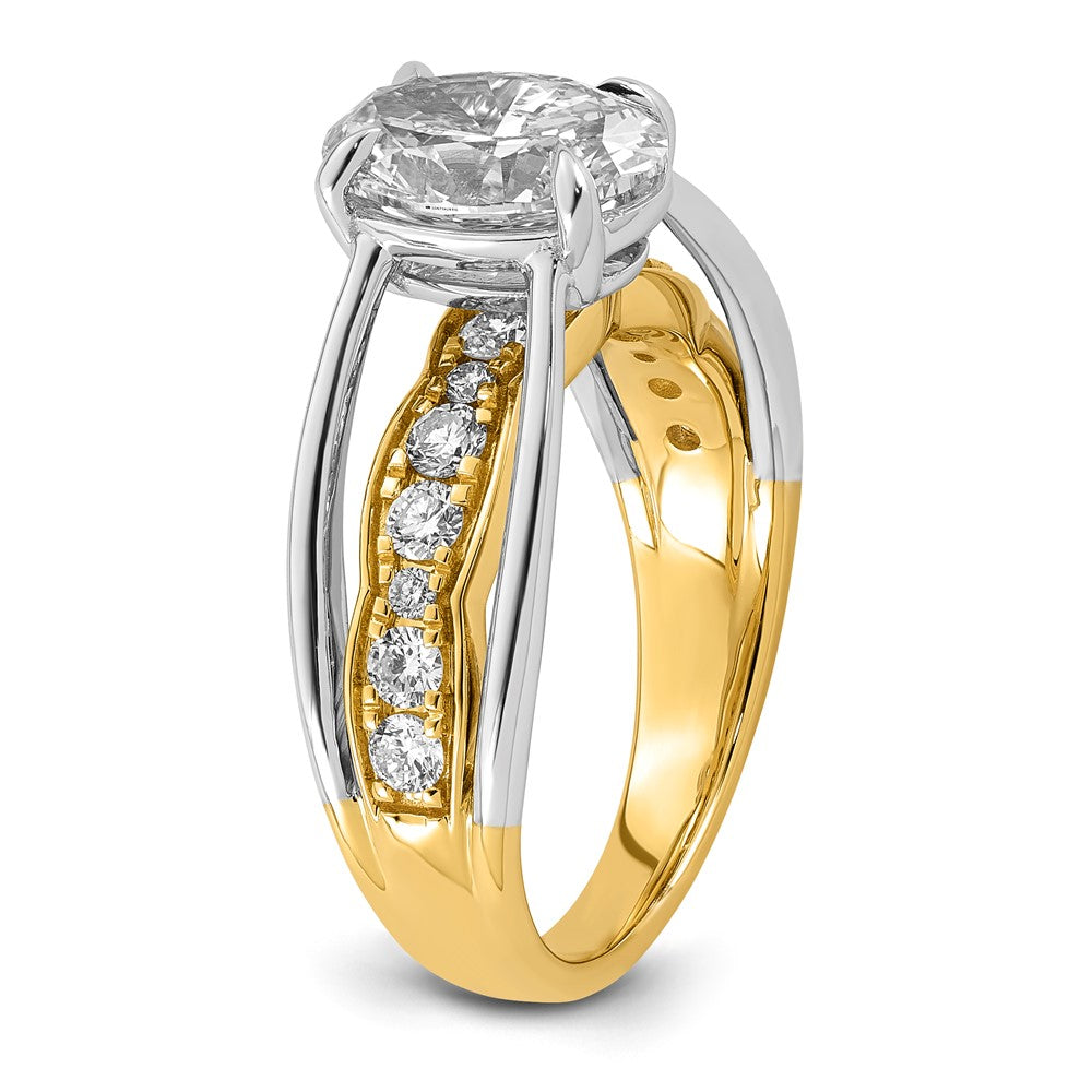 14ktt Certified Oval Center Lab Grown Diamond VS+ F+ Ring