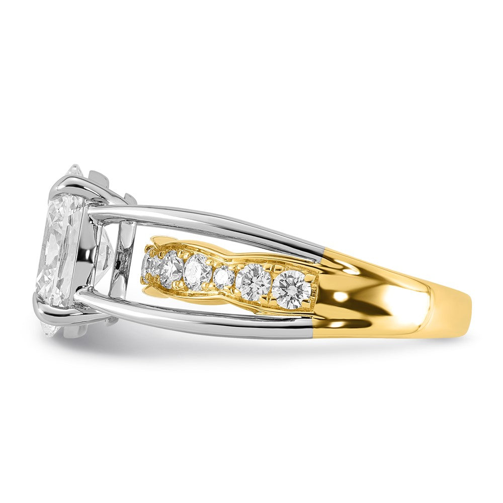 14ktt Certified Oval Center Lab Grown Diamond VS+ F+ Ring