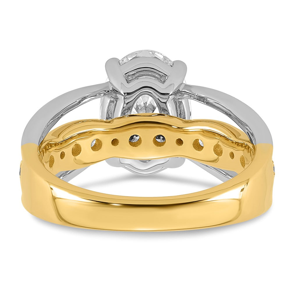 14ktt Certified Oval Center Lab Grown Diamond VS+ F+ Ring