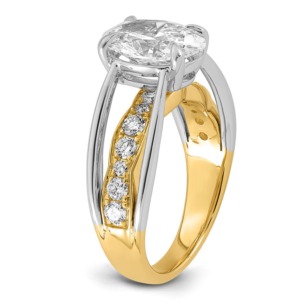 14ktt Certified Oval Center Lab Grown Diamond VS+ F+ Ring