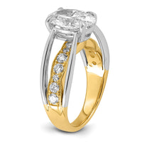 14ktt Certified Oval Center Lab Grown Diamond VS+ F+ Ring