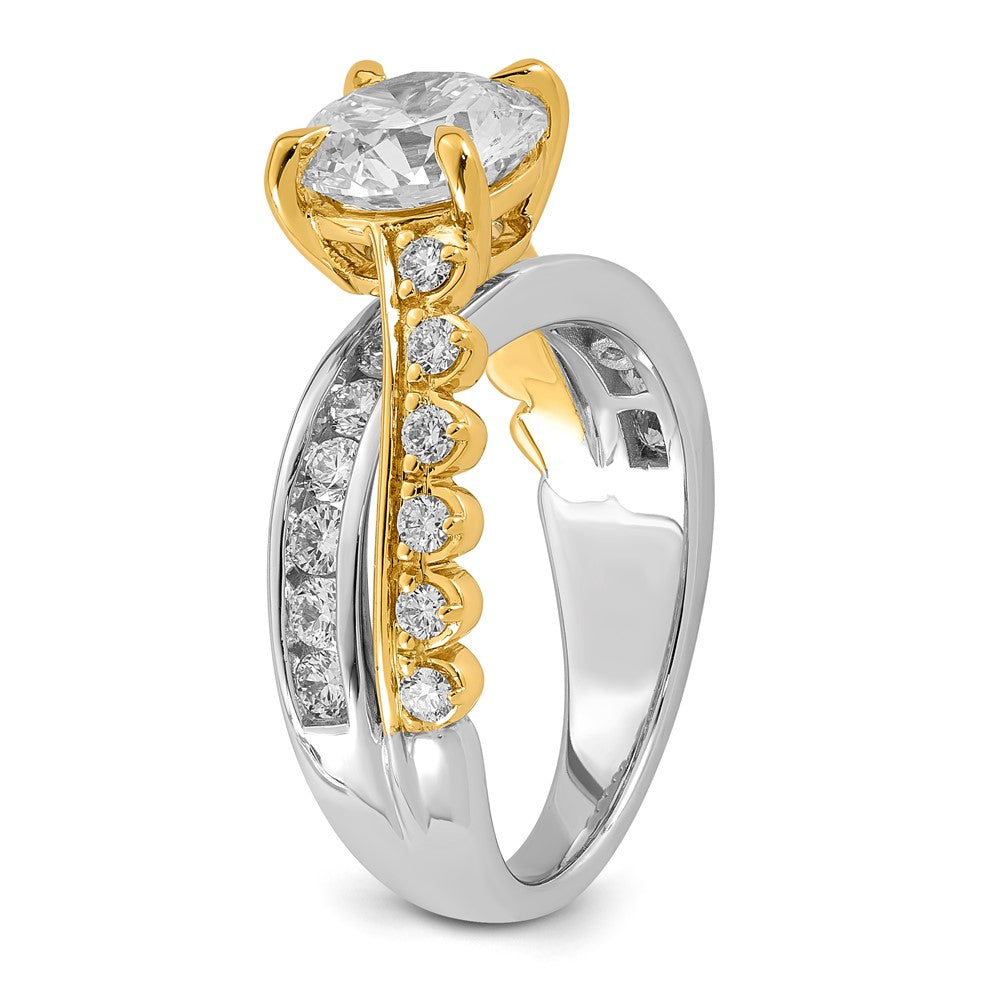 14ktt Certified Round Center Lab Grown Diamond VS+ F+ Ring