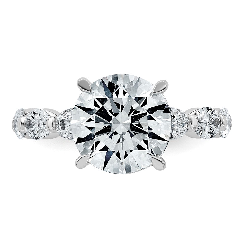 14kw 5 1/2ct Cert Rd Ctr Lab Grown Dia VS+ F+ Comp. Eng Ring