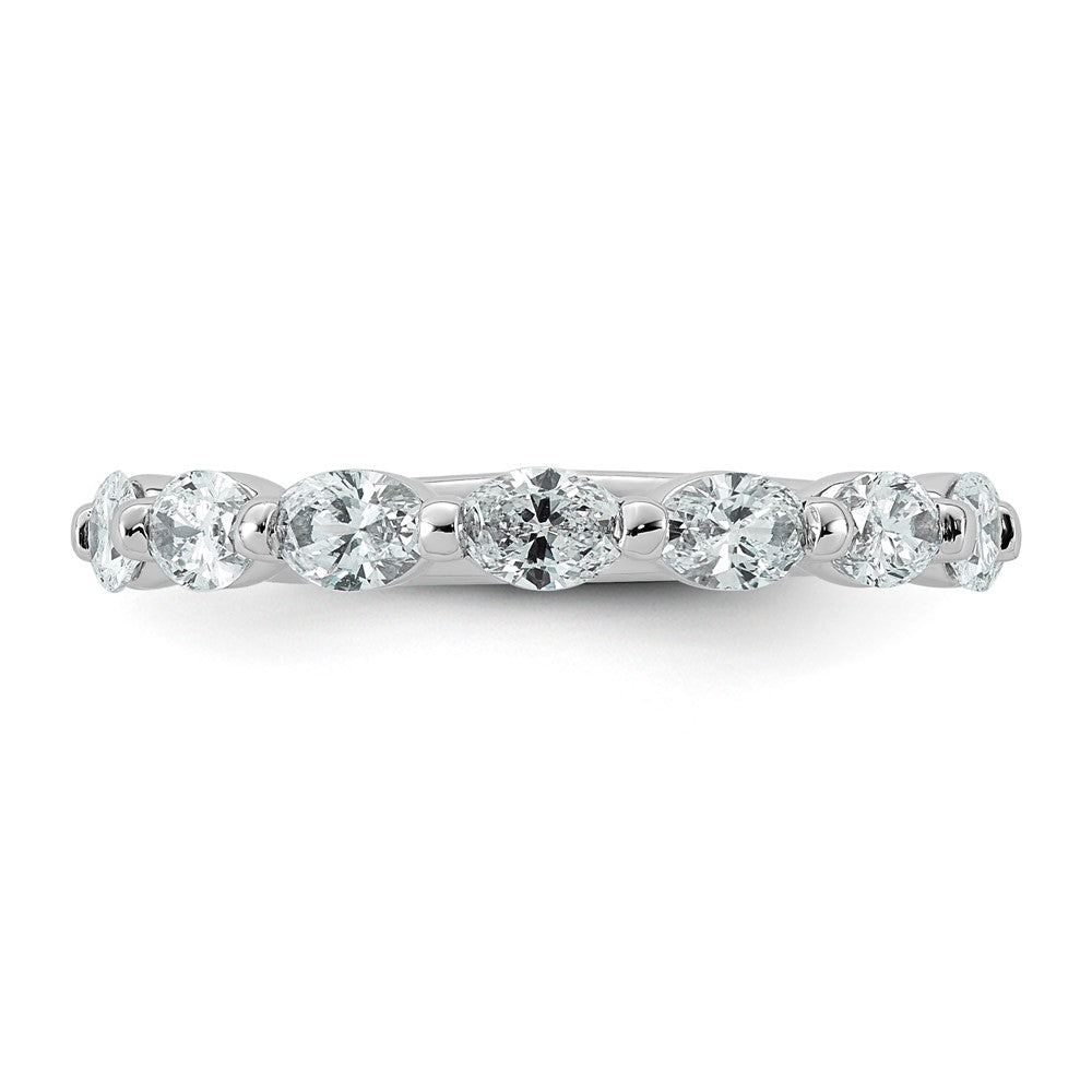 14kw 1 1/5ct Lab Grown Dia VS+ F+ Oval Shape Stones Comp Wedding Band