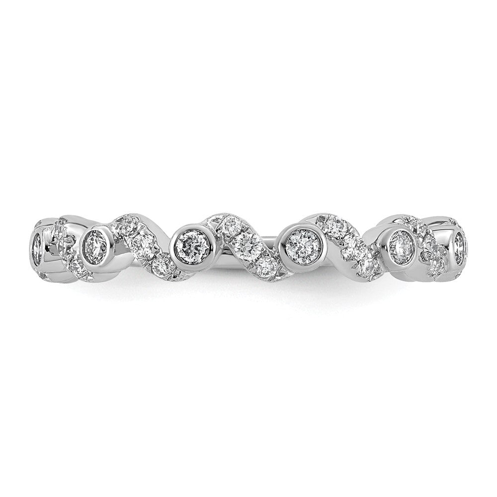14kw 1/3ct Lab Grown Dia VS+ F+ Comp Wedding Band