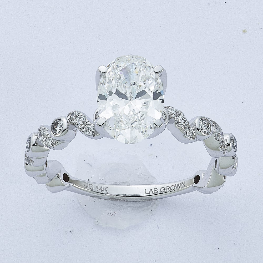 14kw Certified Oval Center Lab Grown Diamond VS+ F+ Complete Ring