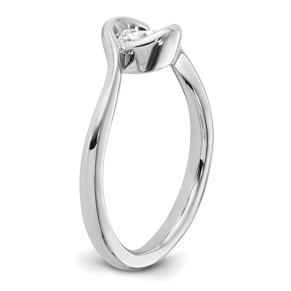 14kw 1/2 ct Lab Grown Diamond VS/SI+ G+ Complete Round Solitaire Ring