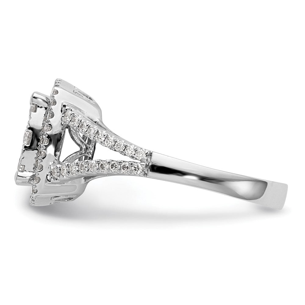 14kw 1ct Lab Grown Diamond VS/SI+ G+ Complete Cluster Eng Ring