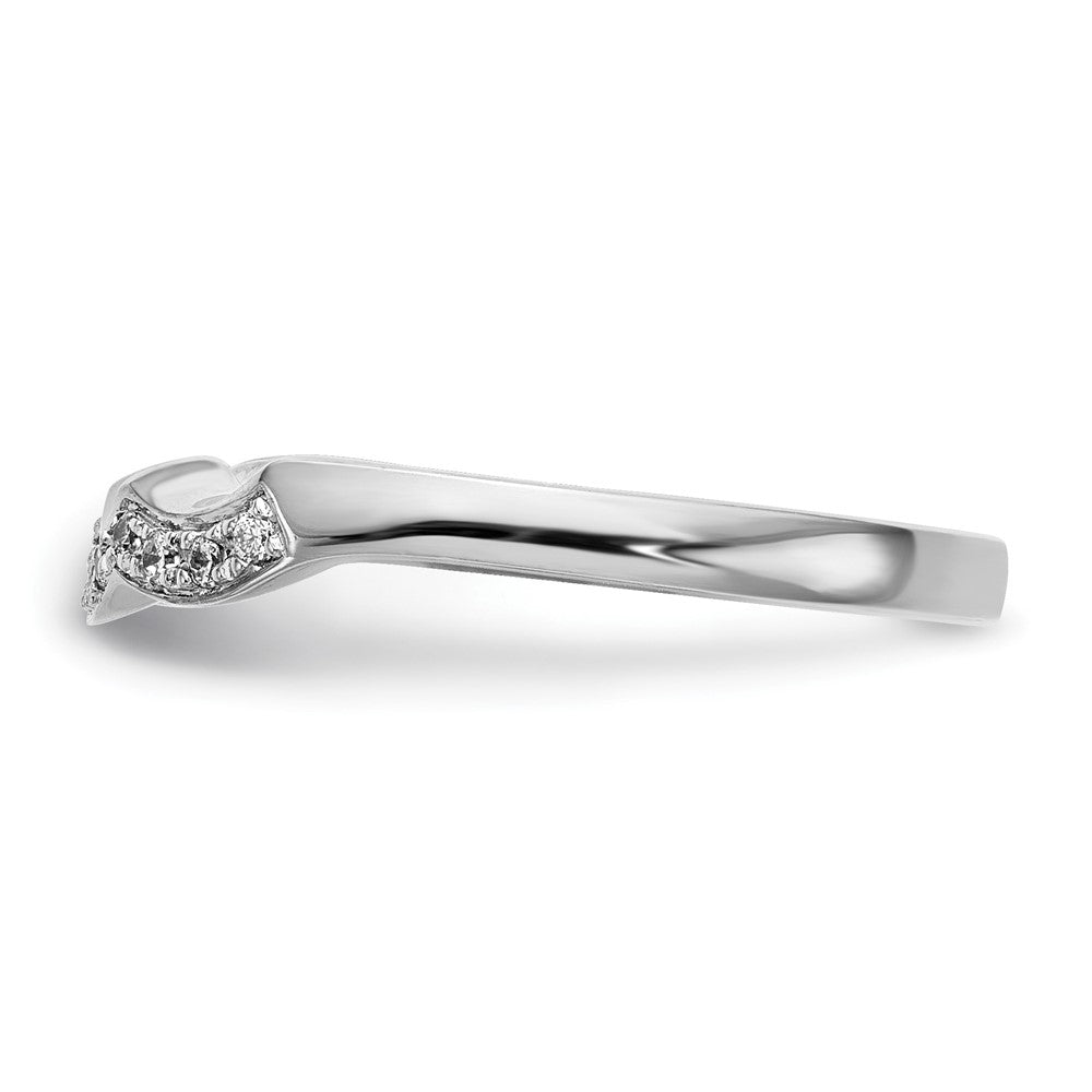 14kw 1/8ct Lab Grown Diamond VS/SI+ G+ Comp Wedding Band