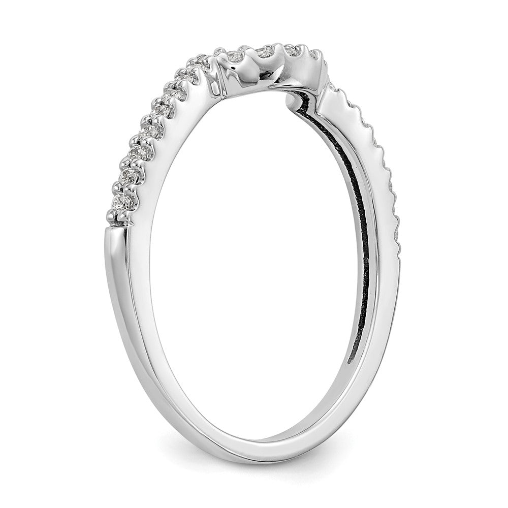 14k White Gold 1/6 ct Lab Grown Diamond VS/SI+ G+ Complete Concaved Band
