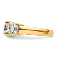 14ky 4ct. Round 3 Stone Ring Mounting