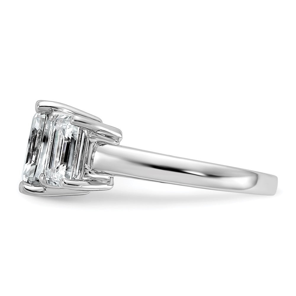 14kw 2 1/2ct Certified Lab Grown Dia VS+ F+ Emerald Comp 3 Stone Eng Ring