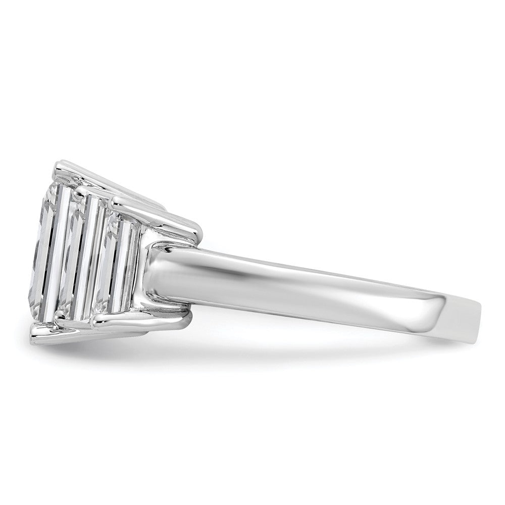14kw 4 1/5ct Certified Lab Grown Dia VS+ F+ Emerald Comp 3 Stone Eng Ring