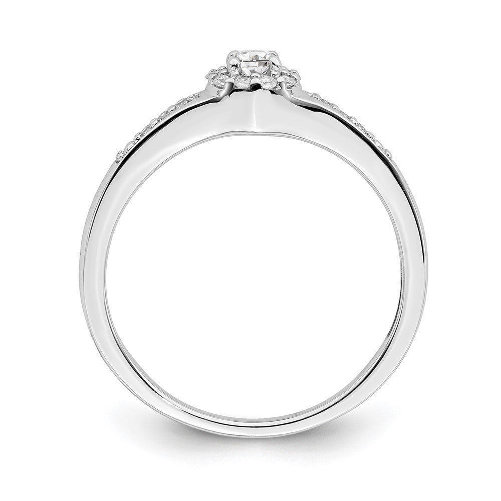 10kw 1/5ct Lab Grown Diamond VS/SI+ G+ Complete Cluster Eng Ring