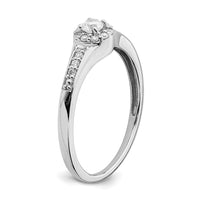 10kw 1/5ct Lab Grown Diamond VS/SI+ G+ Complete Cluster Eng Ring