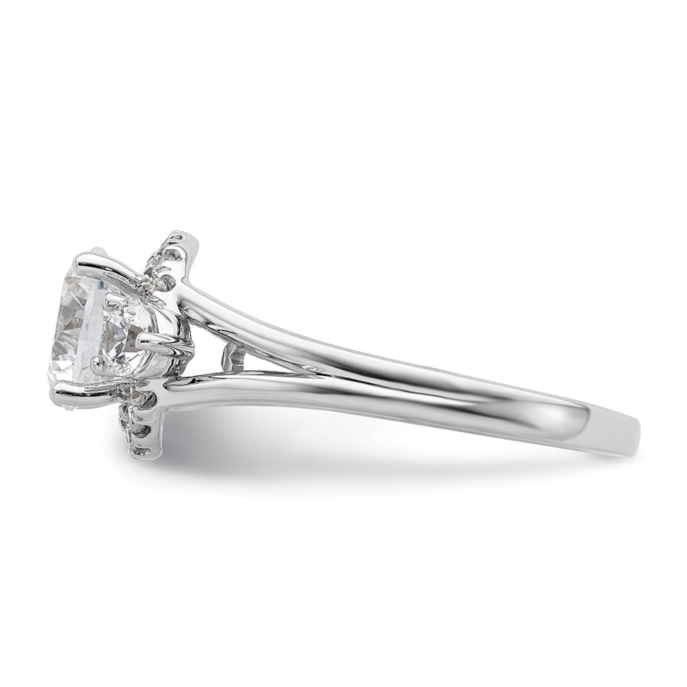 14kw 1/2 ct Lab Grown Dia VS/SI+ G+ 1 1/2 ct Center Semi 3 Stone Eng Ring