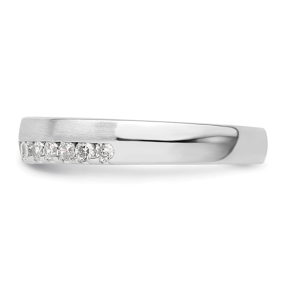 14k White Gold 3/8 ct Lab Grown Diamond VS/SI+ G+ Complete Band