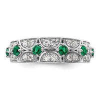 14kw 1/2 ct Lab Grown Diamond VS/SI+ G+ & Cr Emerald Comp Ring
