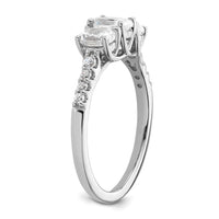 14kw 1/8ct Lab Grown Diamond VS+ F+ 3/8ct Oval Semi 3 Stone Eng Ring