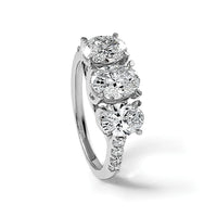14kw 2 3/4ct Lab Grown Diamond VS/SI+ G+ Oval Comp 3 Stone Eng Ring