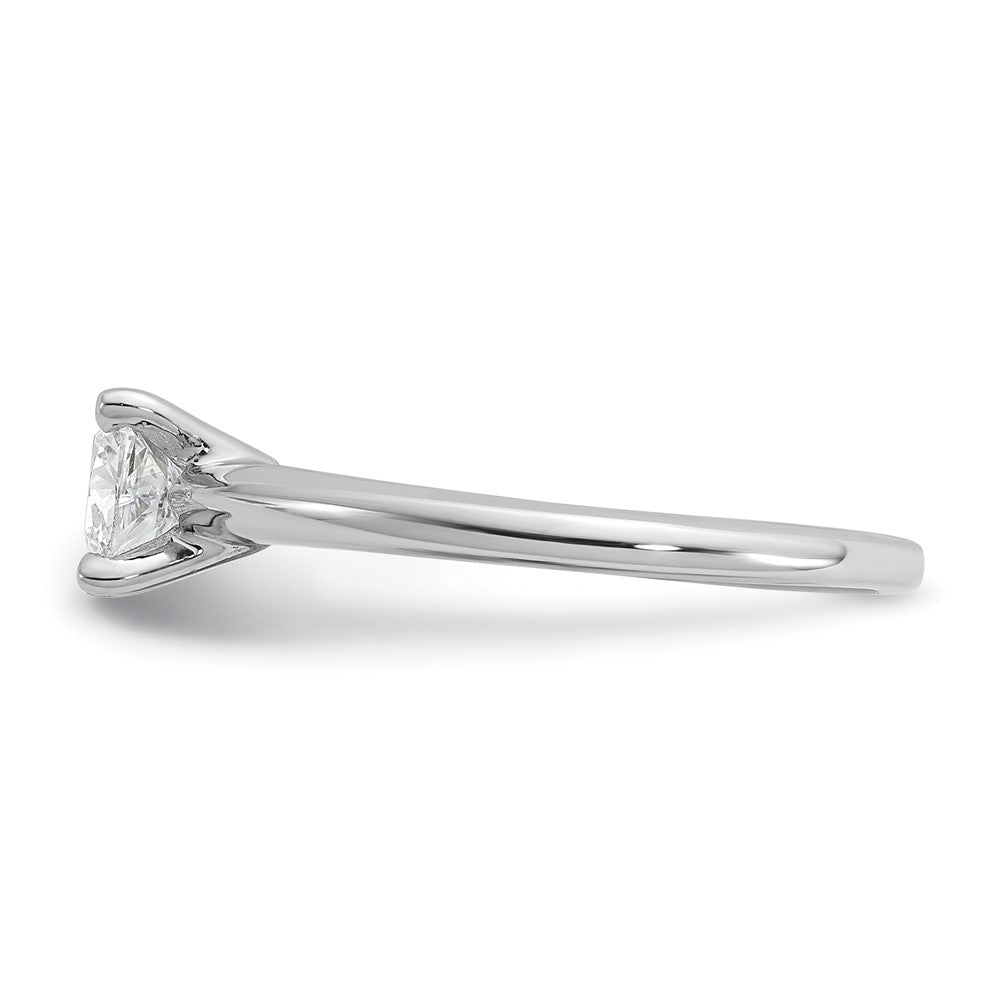 14kw 3/4ct Lab Grown Diamond VS+ F+ Cushion Comp Solitaire Eng Ring